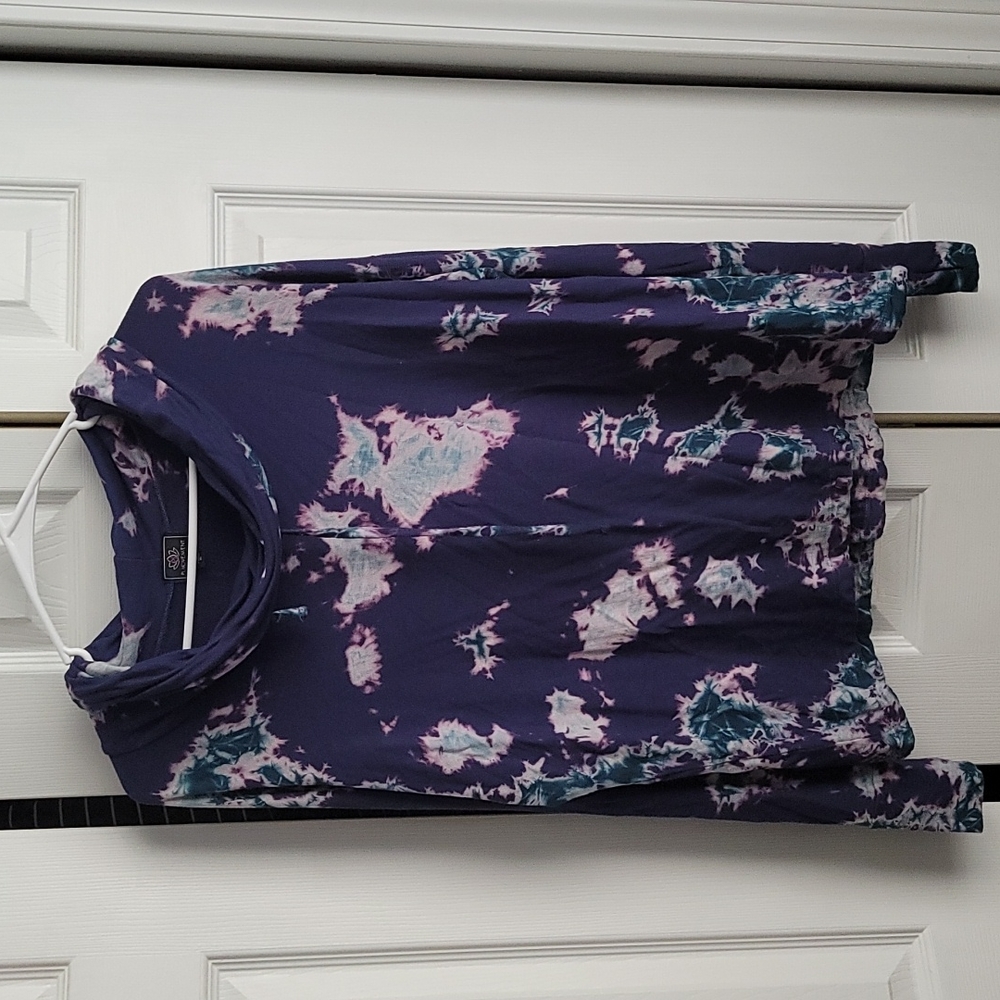 Soft long sleeve cowl neck top/size M